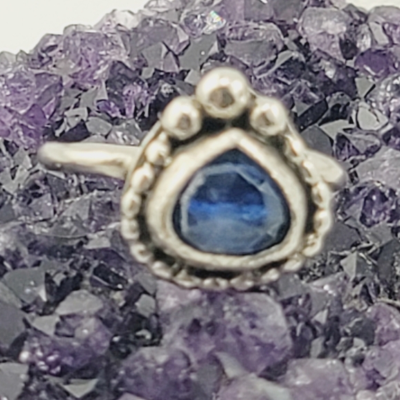 BLUE KYANITE GEMSTONE IN STERLING SILVER METAL SIZE 8 - Picture 3 of 7